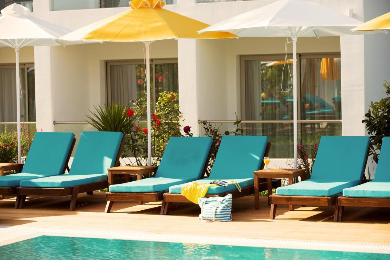 Nasos Hotel & Resort Moraḯtika Buitenkant foto