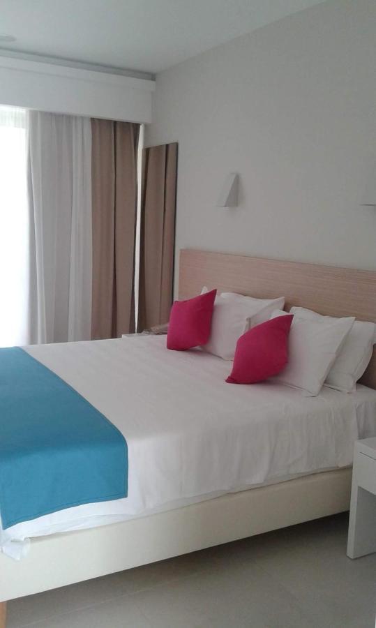 Nasos Hotel & Resort Moraḯtika Buitenkant foto